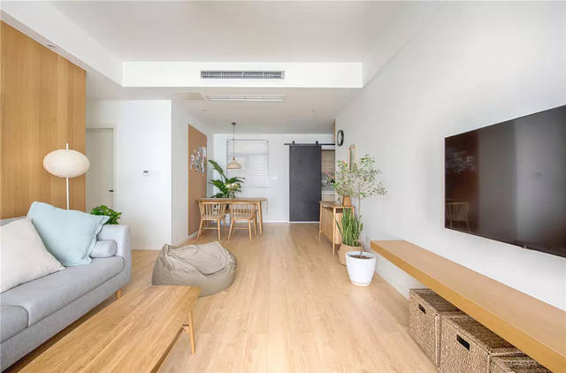 1533526251555109.jpg de8b6edf4841473c77b604eb46b4bcac.jpg