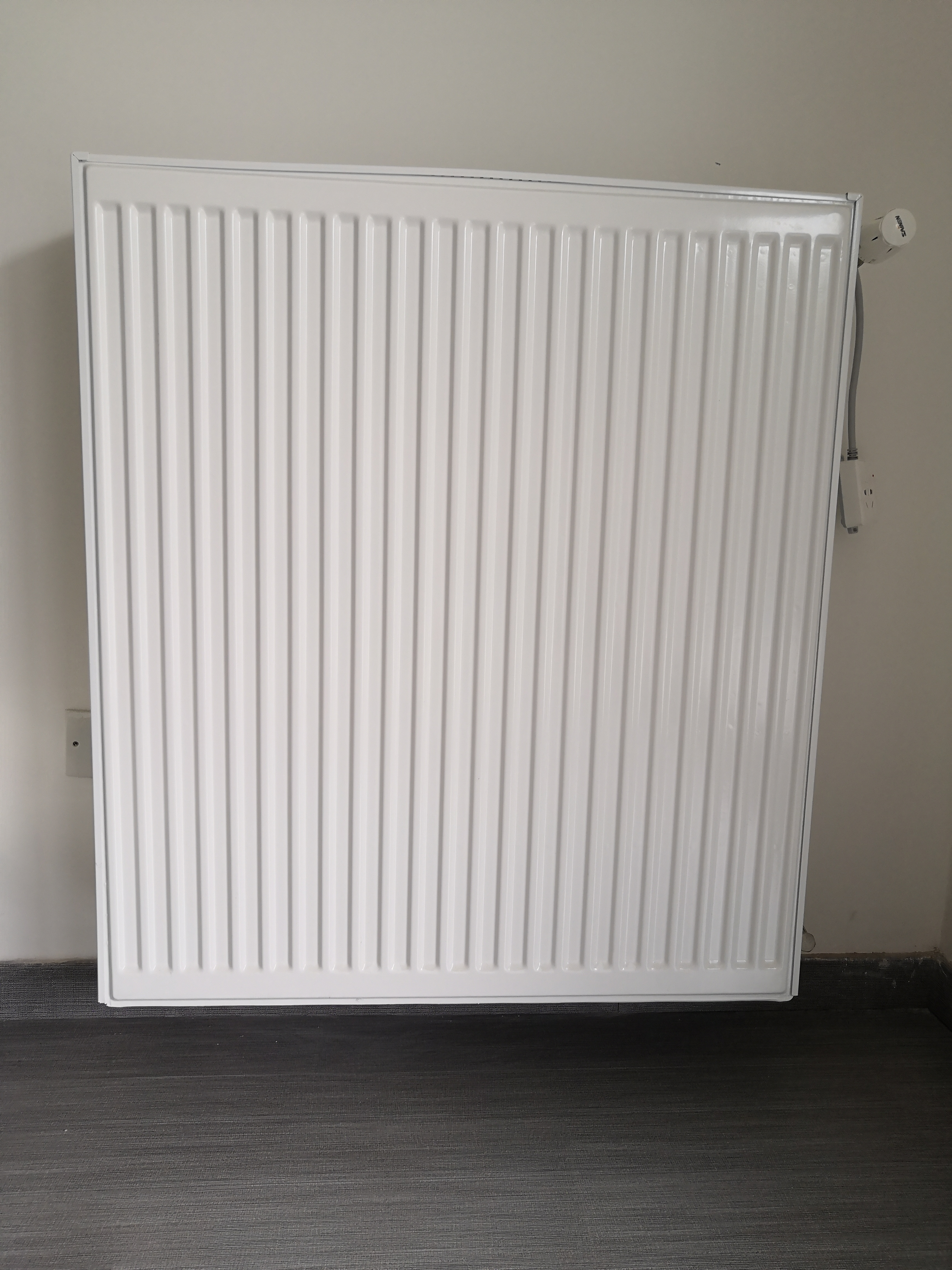 1696569330755767.jpg 1696569330755767.jpg